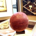Degussa signierter Fußball Wembley Charity