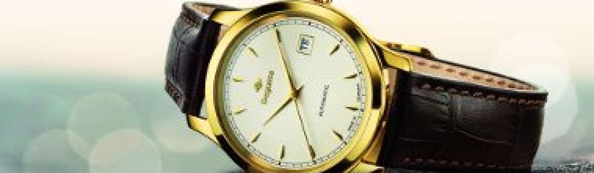 Fachmagazin vergleicht Degussa Herrenuhr aus Gelbgold mit Konkurrenzprodukt